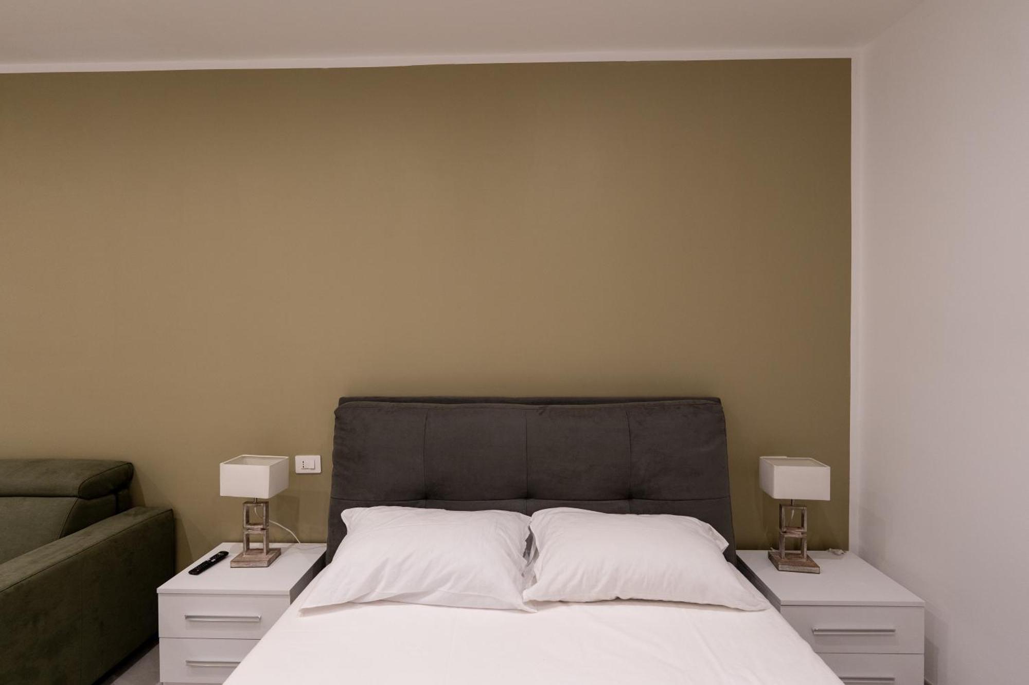 Suites Gaudioso Napoli Center Bagian luar foto