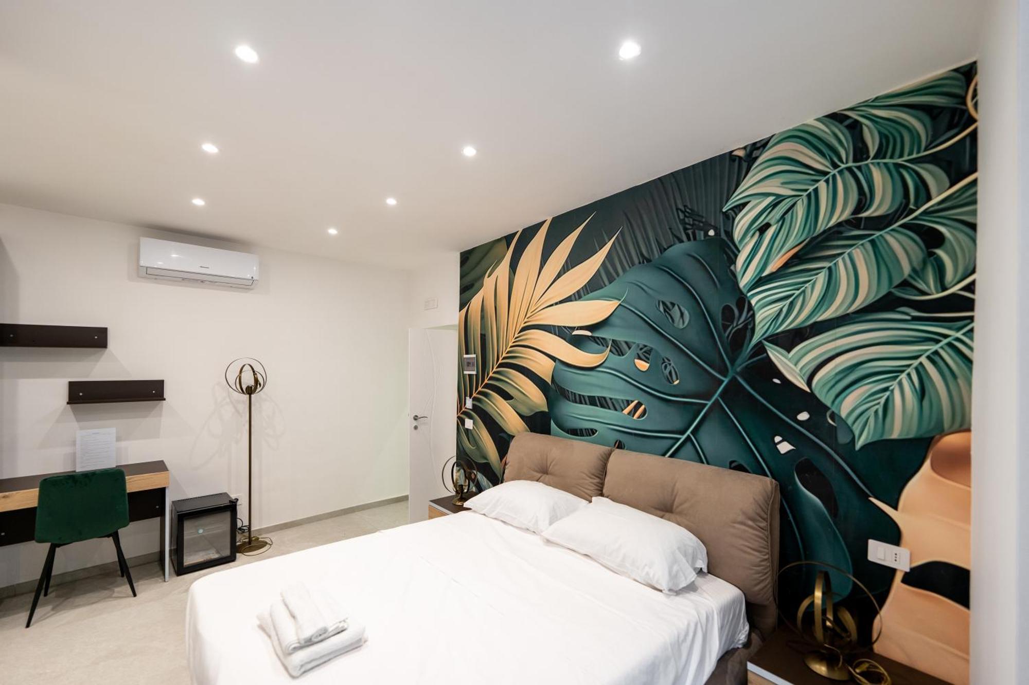 Suites Gaudioso Napoli Center Bagian luar foto